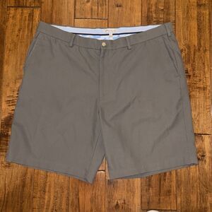 PETER MILLAR Crown Sport Grey Shorts Size 40 Golf Performance EUC